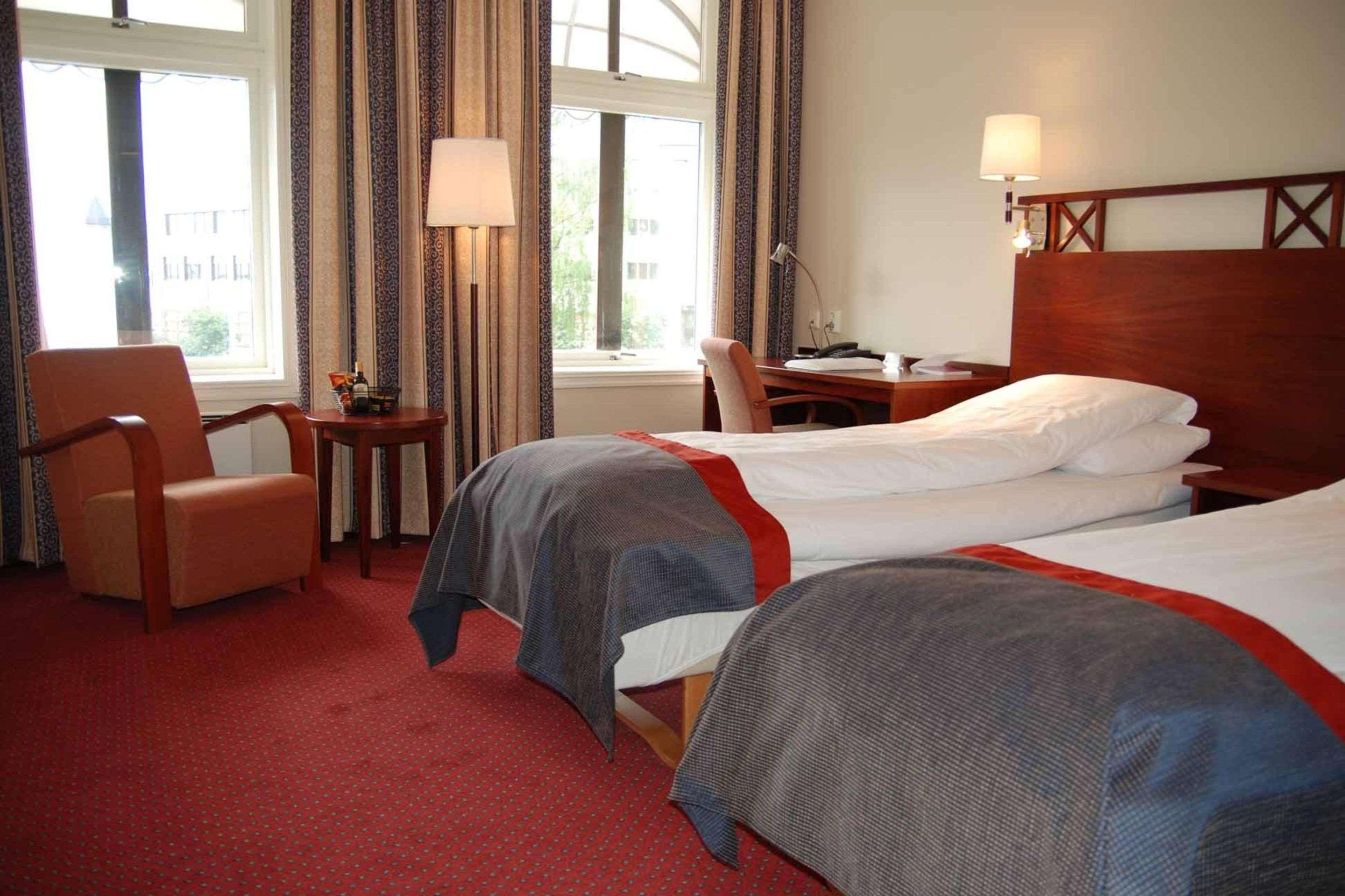 Home Hotel Grand Gjøvik מראה חיצוני תמונה