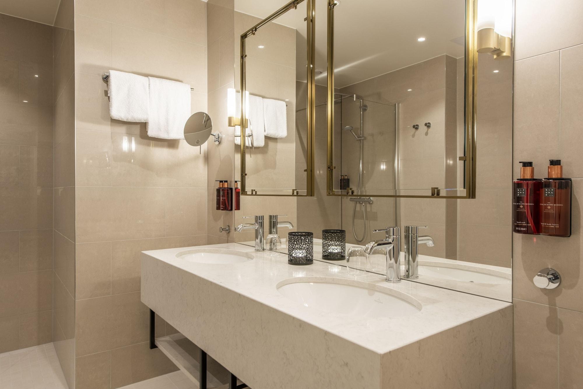 Home Hotel Grand Gjøvik מראה חיצוני תמונה